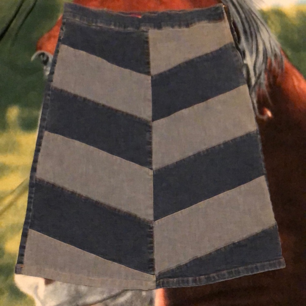 Guess jean skirt